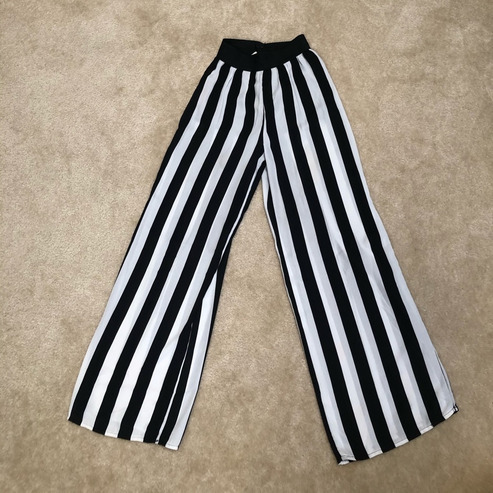 Black and white pants